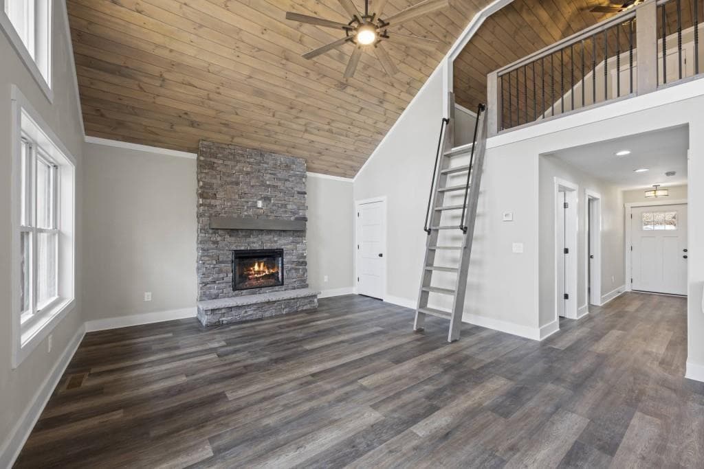 3 bedroom, 3 bathroom, 2,468 sq ft single family residence for sale at 234 Lake View Drive, Lavonia, GA 30553 — photo 5