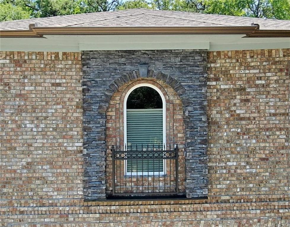 5 bedroom, 6 bathroom, 3,890 sq ft single family residence for sale at 4590 River Stone Trail, Douglasville, GA 30135 — photo 2