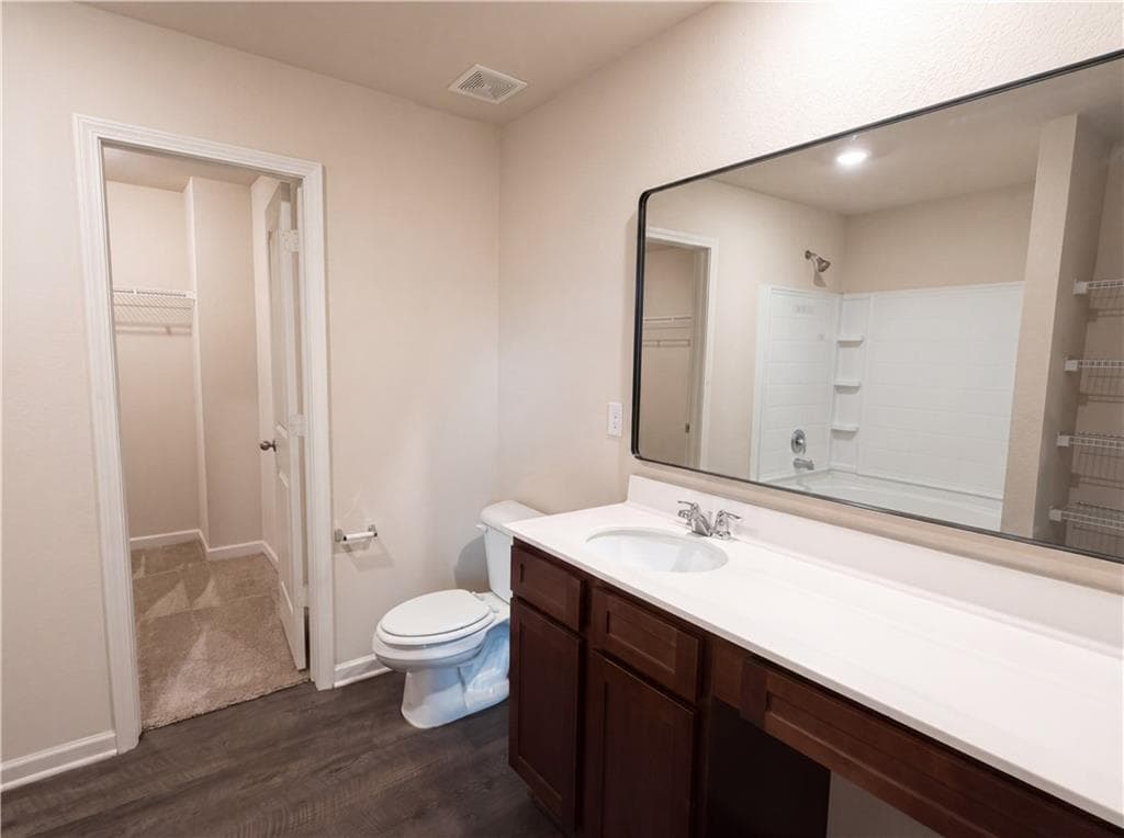 3 bedroom, 3 bathroom, 2,031 sq ft single family residence under contract at 184 Oliver Drive, Locust Grove, GA 30248 — photo 6