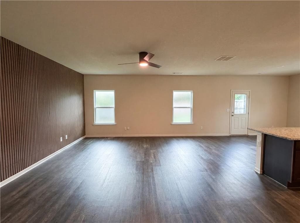 3 bedroom, 3 bathroom, 2,031 sq ft single family residence under contract at 184 Oliver Drive, Locust Grove, GA 30248 — photo 10