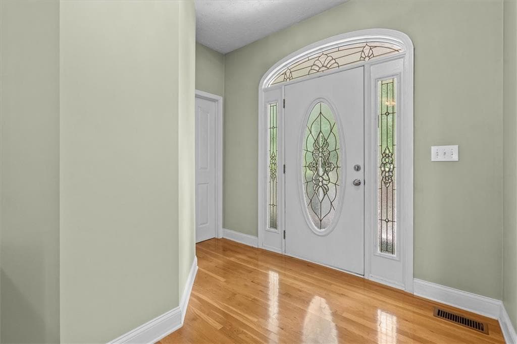 4 bedroom, 4 bathroom, 2,583 sq ft single family residence for sale at 2135 Ashton Drive, Villa Rica, GA 30180 — photo 8