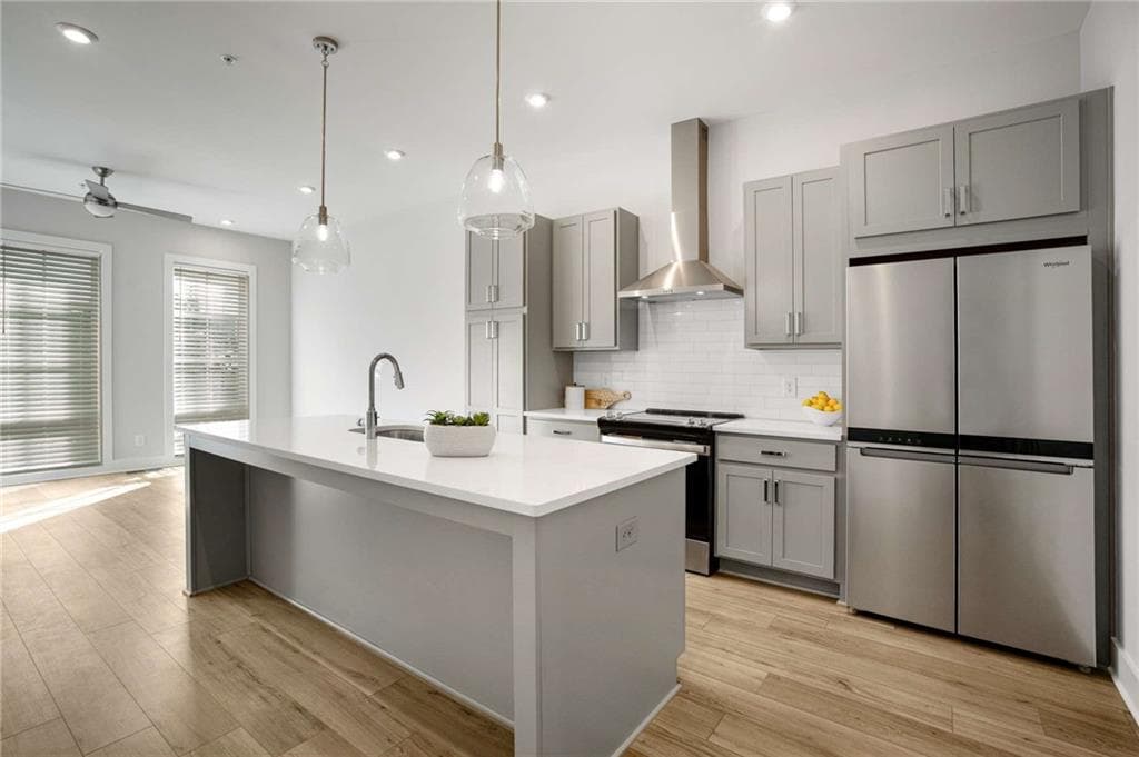 2 bedroom, 2 bathroom, 1,025 sq ft townhouse for rent at 1293 Longreen Terrace 4, Atlanta, GA 30318 for $2,700 a month — photo 1 of 32