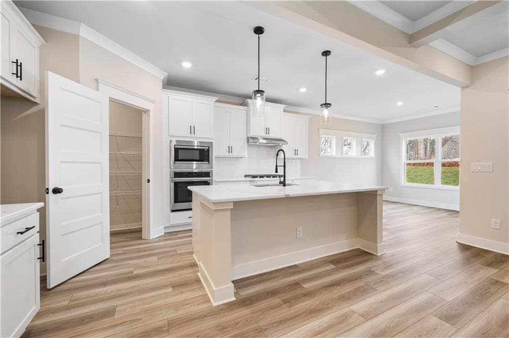 4 bedroom, 4 bathroom, 2,494 sq ft single family residence for sale at 210 Rosewood Park Drive, Hoschton, GA 30548 — photo 9