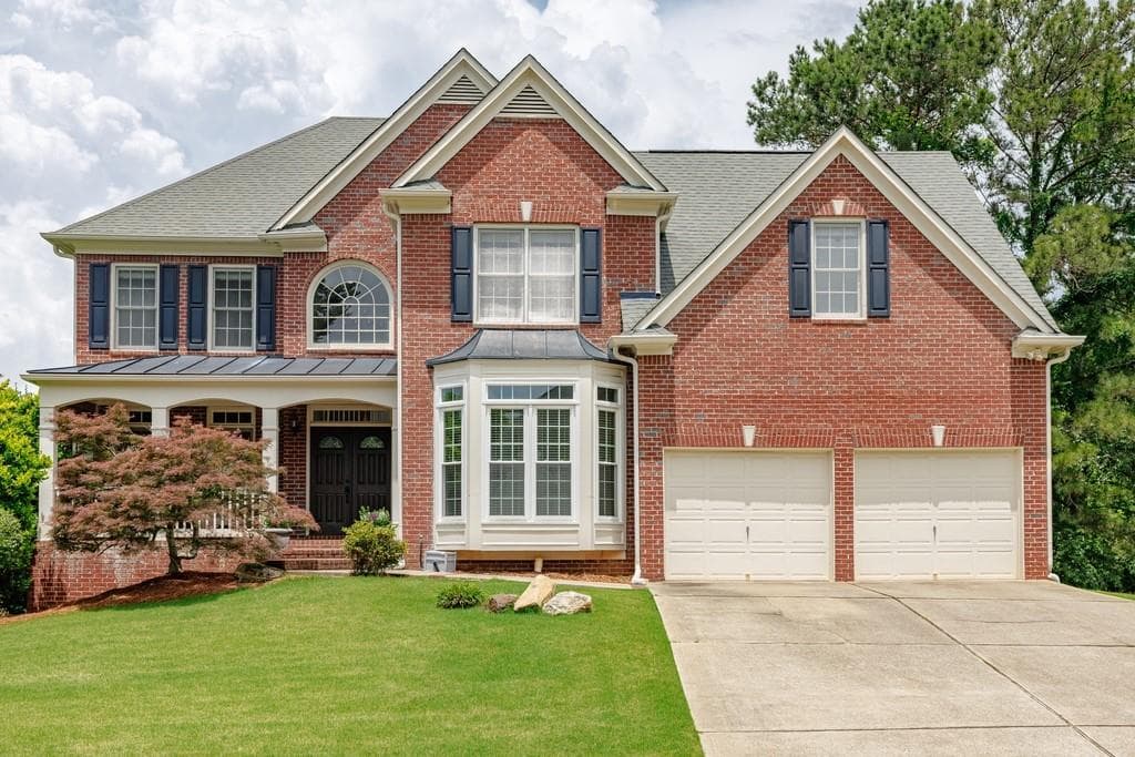 5 bedroom, 5 bathroom, 4,680 sq ft single family residence sold at 4571 Rutherford Drive, Marietta, GA 30062