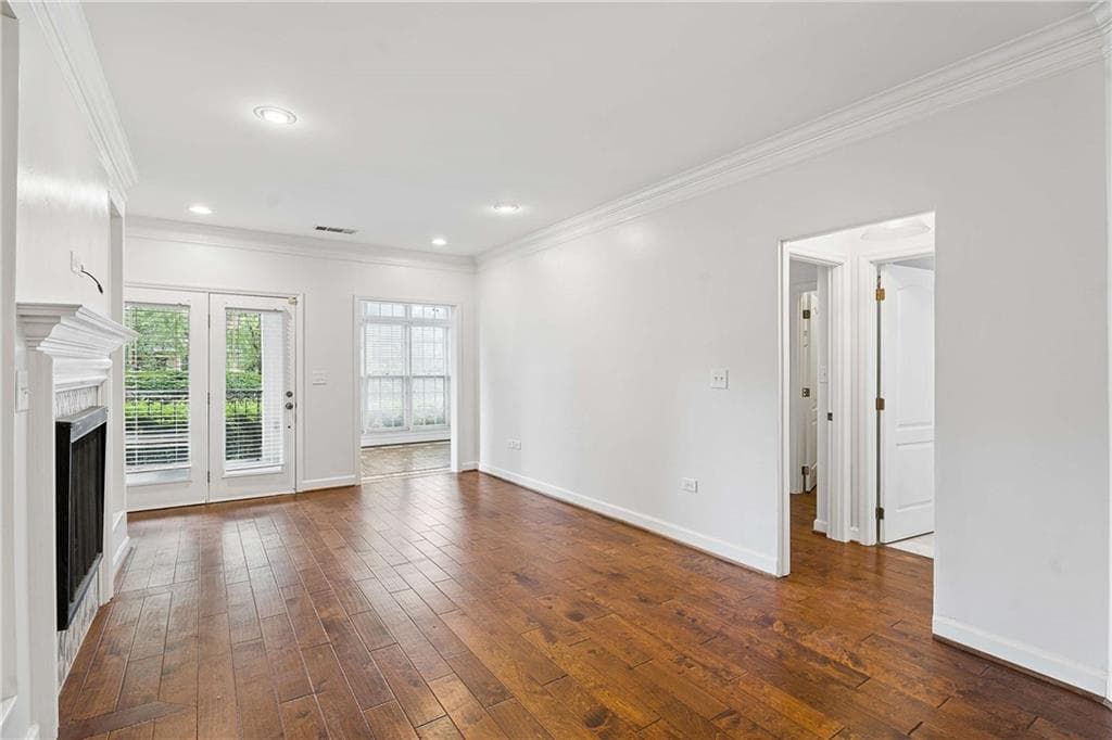 2 bedroom, 2 bathroom, 1,220 sq ft condominium for sale at 175 15th Street 105, Atlanta, GA 30309 — photo 6