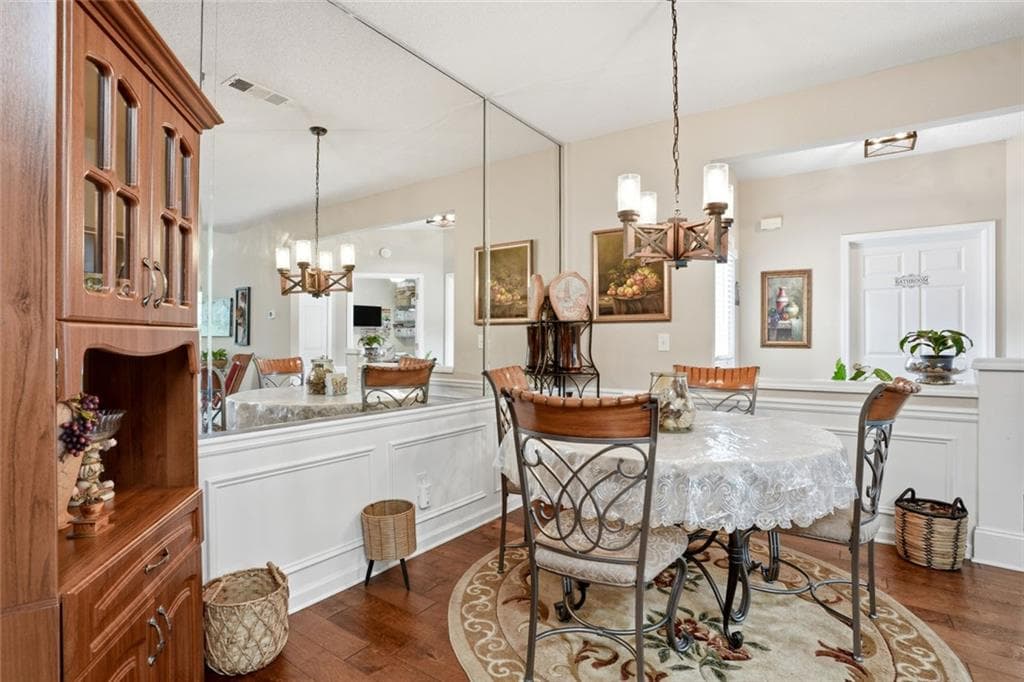 2 bedroom, 2 bathroom, 1,325 sq ft townhouse for sale at 304 Gable Brook Drive, Grayson, GA 30017 — photo 4