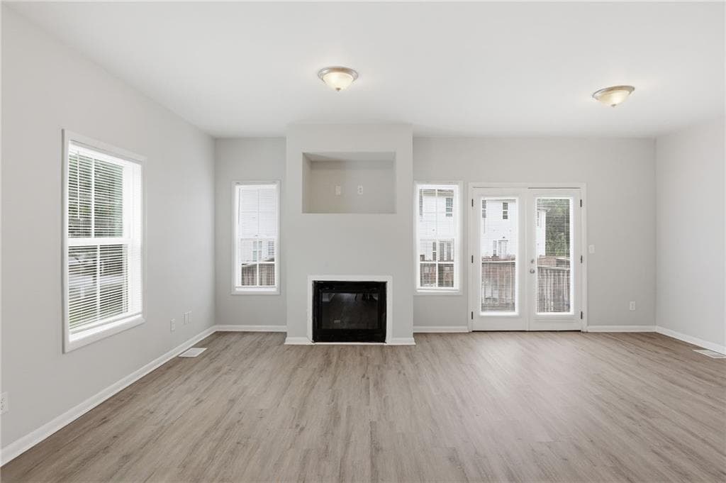 4 bedroom, 3 bathroom, 1,709 sq ft townhouse under contract at 4301 Notting Hill Drive, Atlanta, GA 30331 — photo 9
