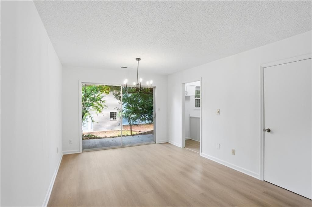 2 bedroom, 2 bathroom, 1,080 sq ft townhouse for sale at 413 Promenade Court, Marietta, GA 30064 — photo 5