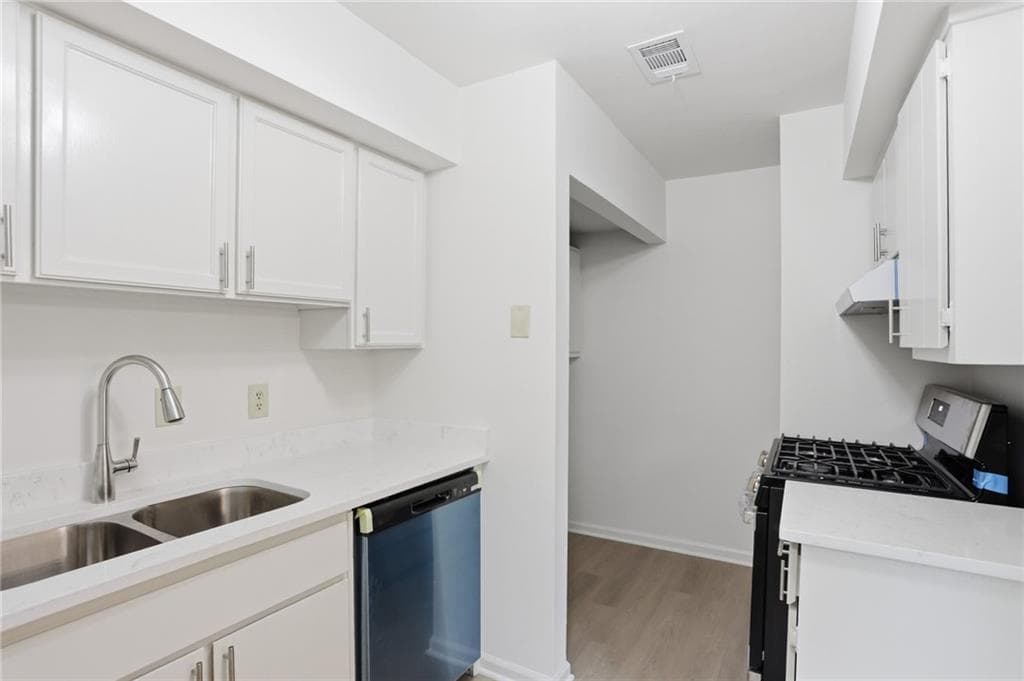 2 bedroom, 2 bathroom, 1,080 sq ft townhouse for sale at 413 Promenade Court, Marietta, GA 30064 — photo 9