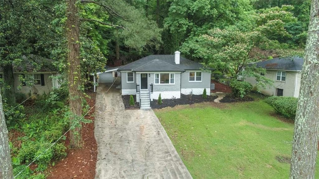 3 bedroom, 2 bathroom, 1,832 sq ft single family residence for sale at 2200 Beecher Circle, Atlanta, GA 30311 — photo 9