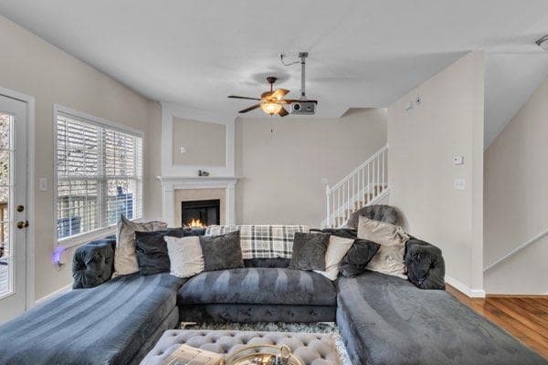4 bedroom, 4 bathroom, 2,462 sq ft townhouse under contract at 2275 Spin Drift Way, Lawrenceville, GA 30043 — photo 9