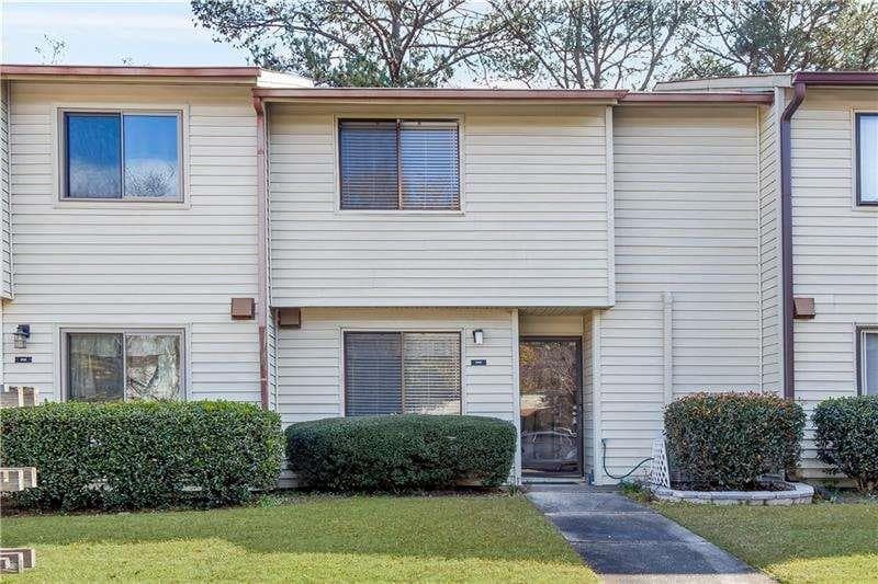 1000 COUNTRY Court, Lawrenceville, GA 30044 — most recent listing photo