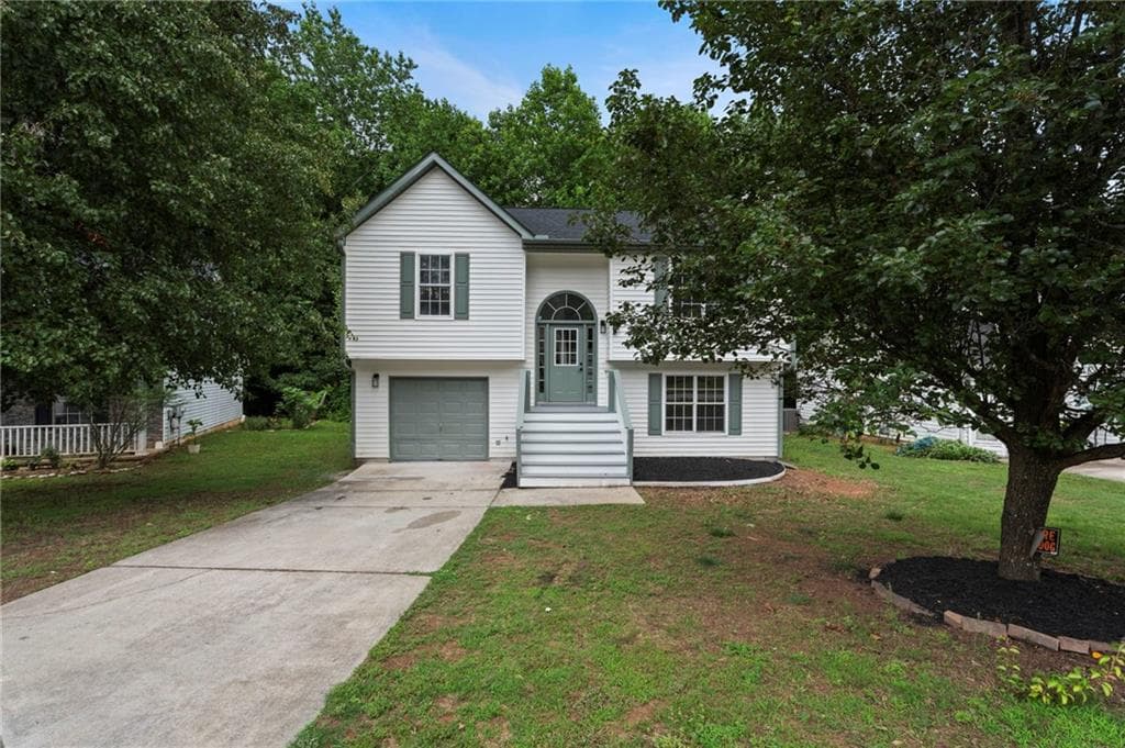 3 bedroom, 2 bathroom, 1,258 sq ft single family residence for sale at 3602 Bristol Overlook, Rex, GA 30273 — photo 3