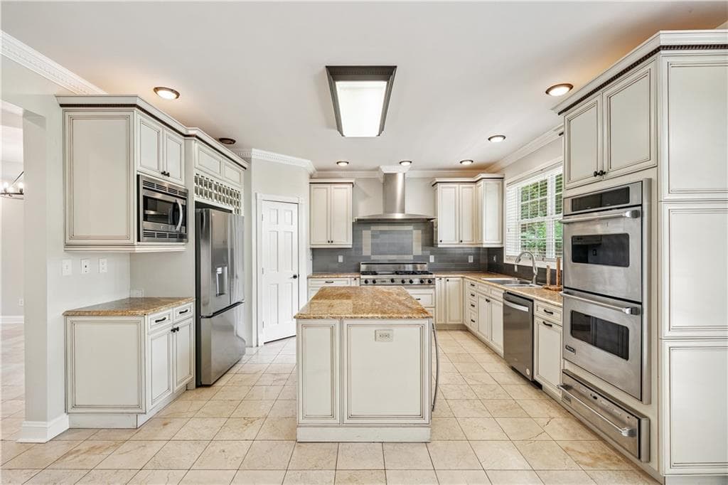 4 bedroom, 4 bathroom, 3,024 sq ft single family residence for sale at 1578 Lincoln Avenue, Atlanta, GA 30317 — photo 8