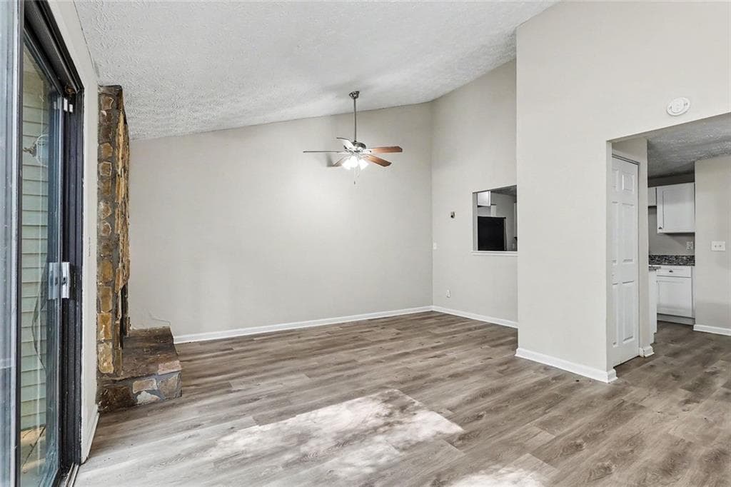 3 bedroom, 2 bathroom, 1,822 sq ft single family residence for sale at 2196 Scarbrough Drive, Stone Mountain, GA 30088 — photo 10