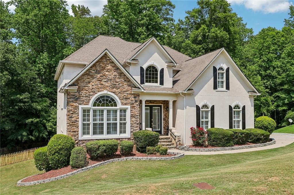4 bedroom, 3 bathroom, 3,953 sq ft single family residence for sale at 3645 Hickory Branch Trail, Suwanee, GA 30024 — photo 2