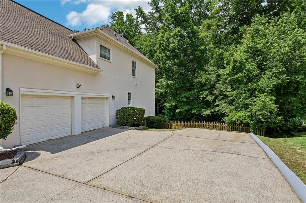 4 bedroom, 3 bathroom, 3,953 sq ft single family residence for sale at 3645 Hickory Branch Trail, Suwanee, GA 30024 — photo 6