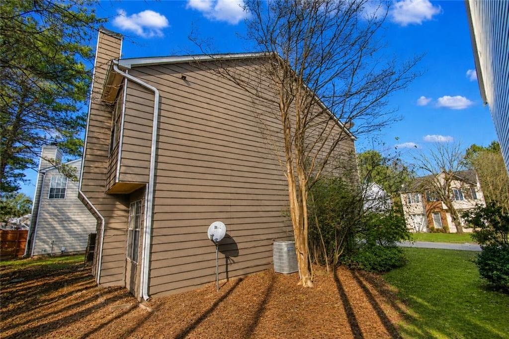 3 bedroom, 3 bathroom, 1,826 sq ft single family residence under contract at 6488 Drake Manor, Austell, GA 30168 — photo 8