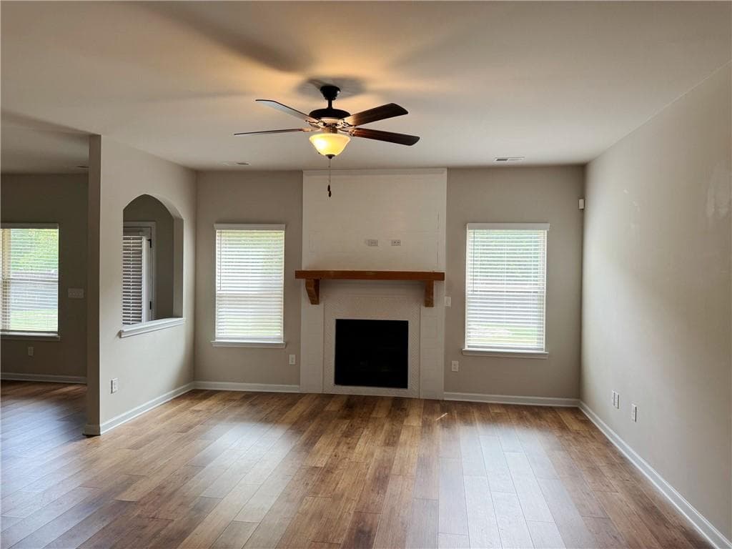 5 bedroom, 3 bathroom, 3,275 sq ft single family residence under contract at 205 Denham Drive, Locust Grove, GA 30248 — photo 6