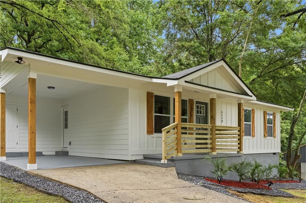 6118 Biscayne Drive, Forest Park, GA 30297 — most recent listing photo