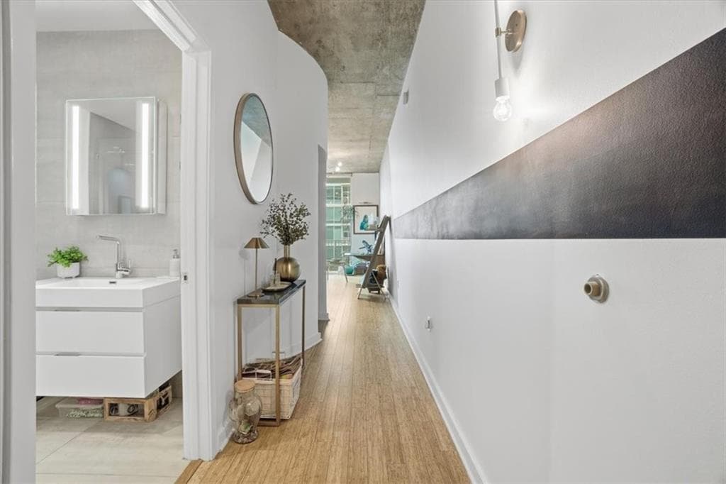 1 bedroom, 1 bathroom, 768 sq ft condominium for rent at 923 Peachtree Street 924, Atlanta, GA 30309 for $2,150 a month — photo 5