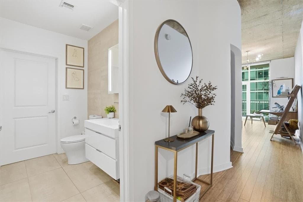 1 bedroom, 1 bathroom, 768 sq ft condominium for rent at 923 Peachtree Street 924, Atlanta, GA 30309 for $2,150 a month — photo 7