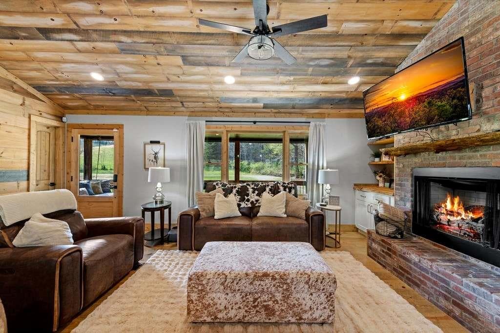 2 bedroom, 2 bathroom unimproved land for sale at 384 Maxwell Road, Blue Ridge, GA 30513 — photo 7