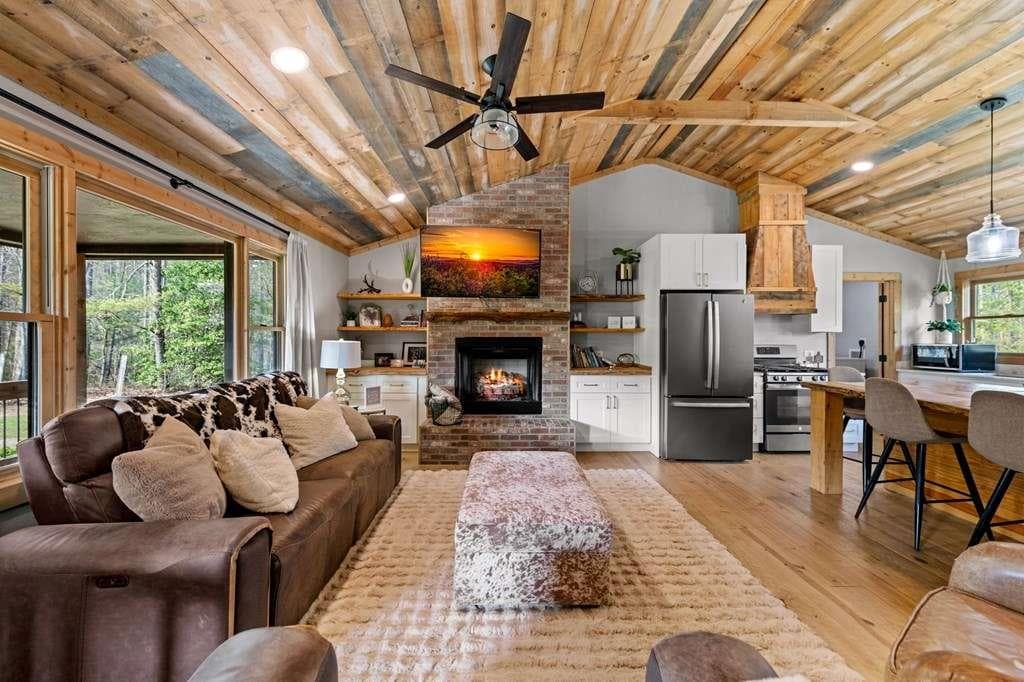 2 bedroom, 2 bathroom unimproved land for sale at 384 Maxwell Road, Blue Ridge, GA 30513 — photo 8