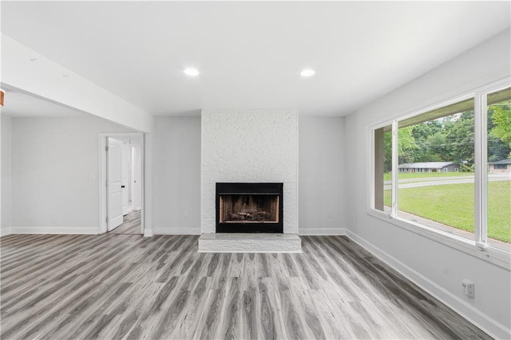 4 bedroom, 3 bathroom, 1,472 sq ft single family residence for sale at 1614 Carolyn Drive, Stone Mountain, GA 30087 — photo 3