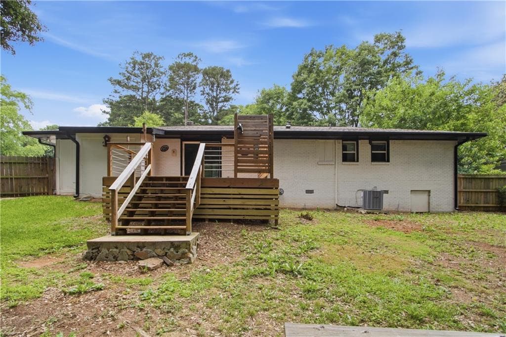 4 bedroom, 3 bathroom, 1,472 sq ft single family residence for sale at 1614 Carolyn Drive, Stone Mountain, GA 30087 — photo 5