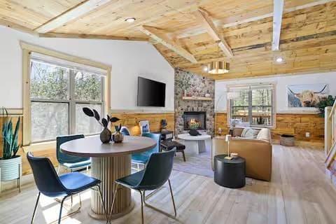3 bedroom, 3 bathroom, 1,454 sq ft single family residence for sale at 293 Scott Hollow Road, Ellijay, GA 30540 — photo 8
