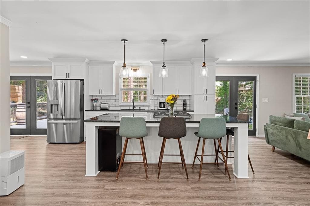 4 bedroom, 3 bathroom, 2,297 sq ft single family residence for sale at 4686 Fountainhead Drive, Stone Mountain, GA 30083 — photo 2