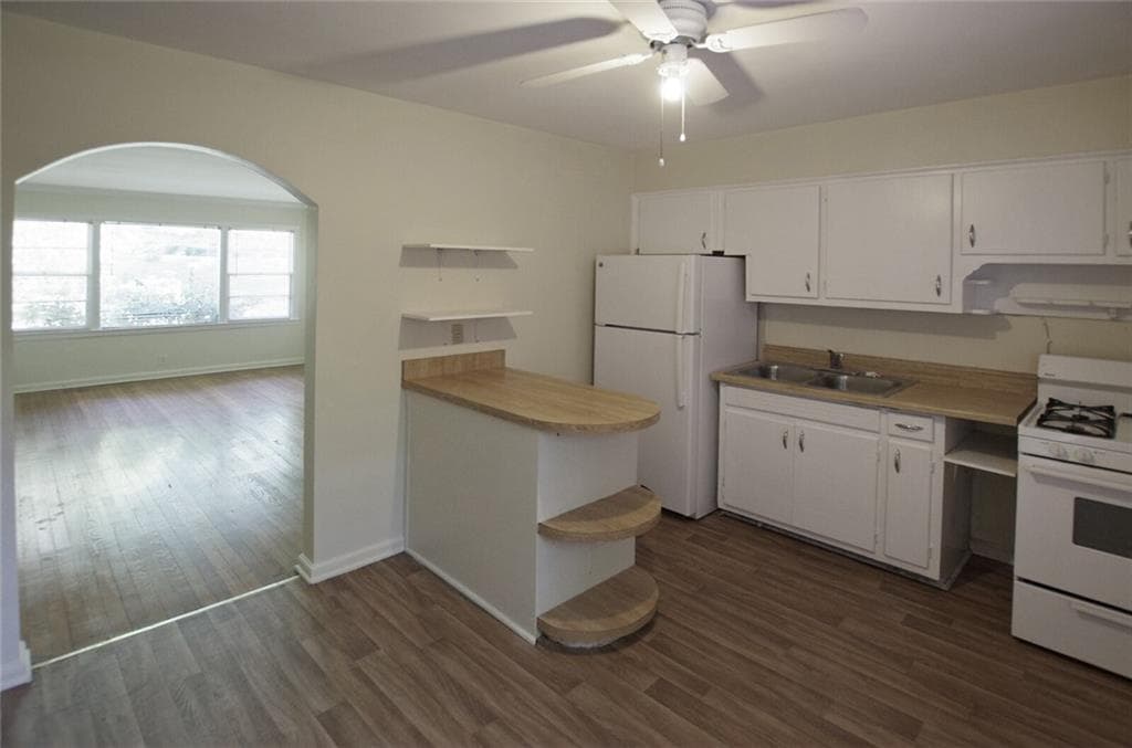 duplex for sale at 140 Scott Boulevard, Decatur, GA 30030 — photo 7
