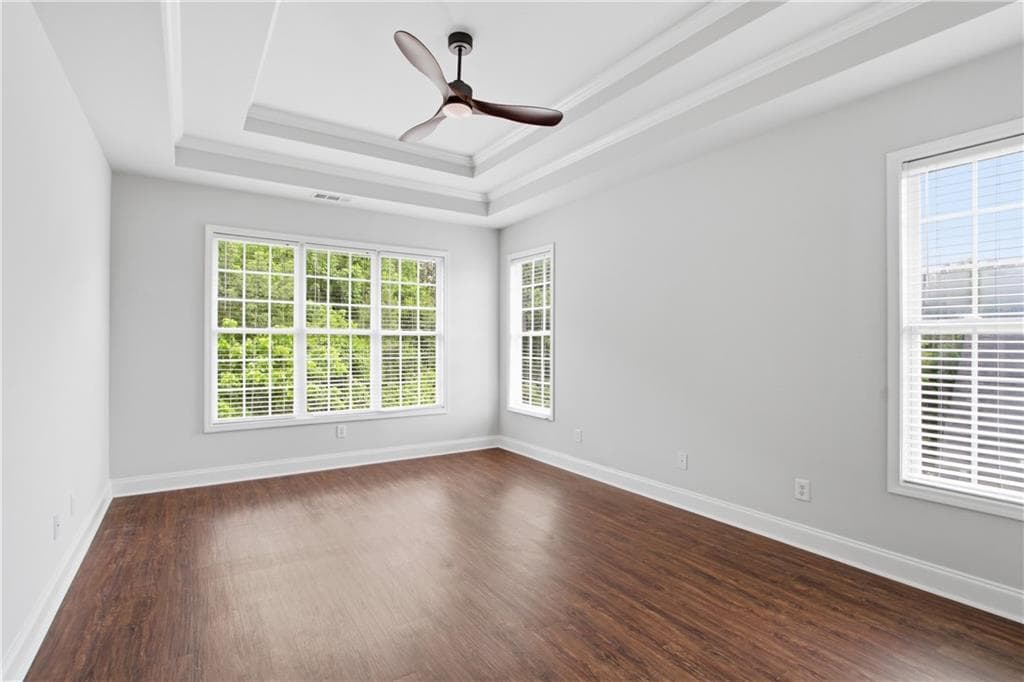 4 bedroom, 4 bathroom, 3,799 sq ft single family residence for sale at 30 Roberson Drive, Cartersville, GA 30121 — photo 7
