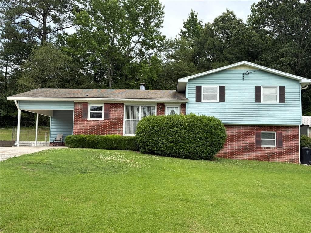 4 bedroom, 2 bathroom single family residence for sale at 52 Lyons Drive, Rome, GA 30165