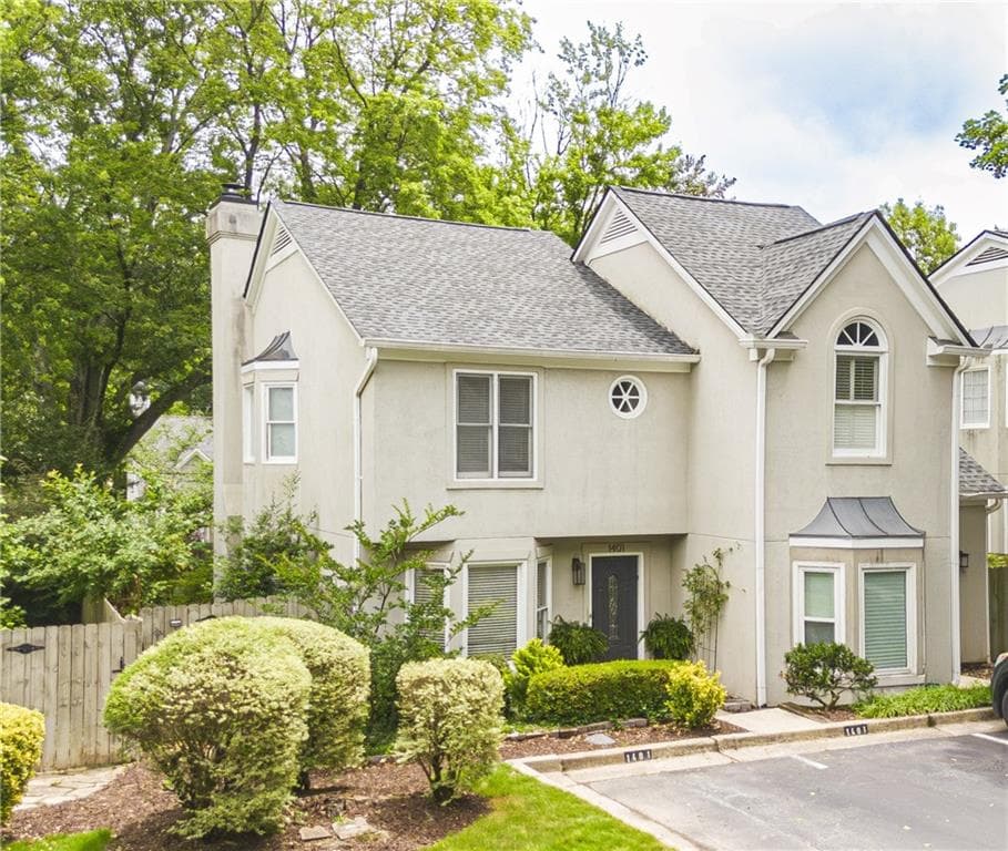 1401 Defoors Landing 1401, Atlanta, GA 30318 — most recent listing photo