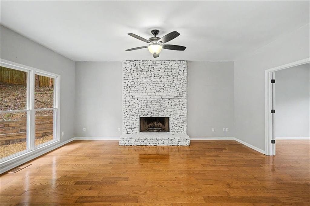 4 bedroom, 3 bathroom, 2,280 sq ft single family residence under contract at 2280 Northbrook Ridge, Kennesaw, GA 30152 — photo 6