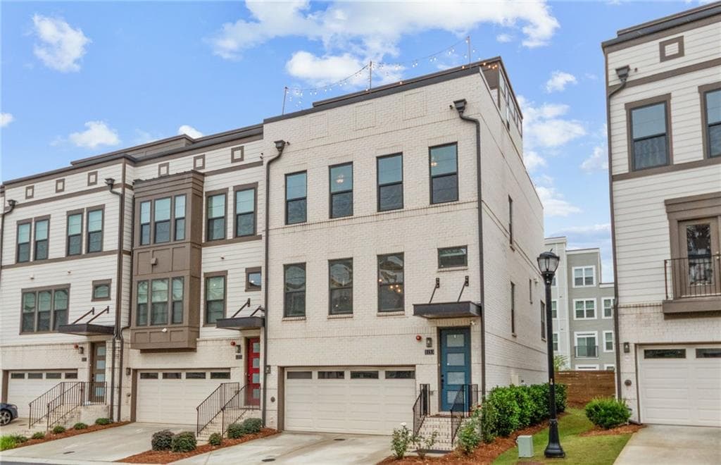 4 bedroom, 5 bathroom, 2,928 sq ft townhouse for rent at 1153 Rivard Circle, Atlanta, GA 30318 for $4,400 a month — photo 2