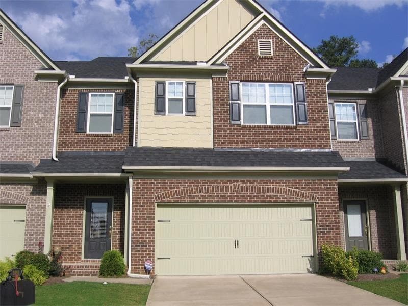 4 bedroom, 4 bathroom, 2,494 sq ft townhouse sold at 3633 Ashcroft Bend, Atlanta, GA 30319