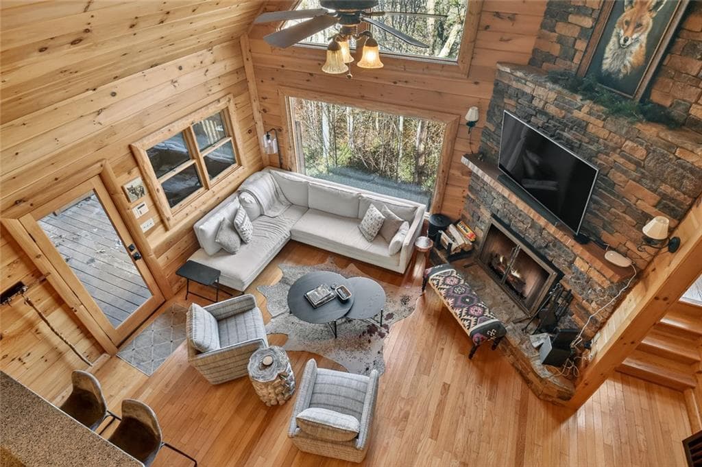 4 bedroom, 4 bathroom, 2,611 sq ft single family residence for sale at 287 Rhonda Lane, Mineral Bluff, GA 30559 — photo 9