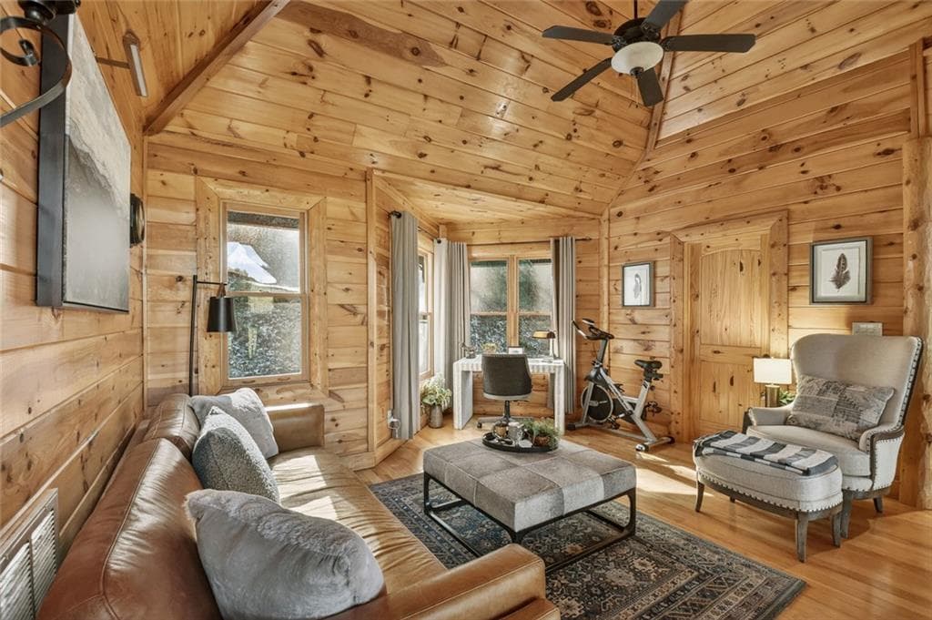 4 bedroom, 4 bathroom, 2,611 sq ft single family residence for sale at 287 Rhonda Lane, Mineral Bluff, GA 30559 — photo 10