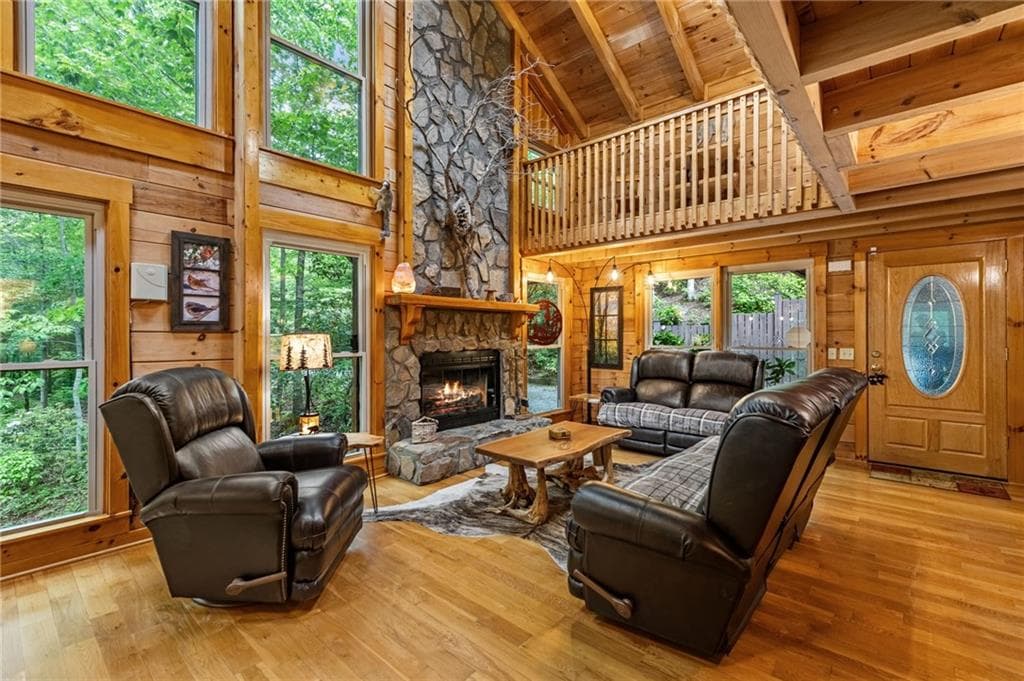 5 bedroom, 6 bathroom, 4,485 sq ft single family residence under contract at 4396 Highway 382, Ellijay, GA 30540 — photo 10