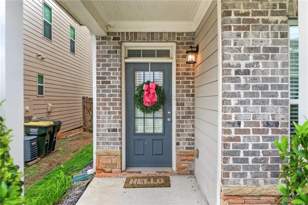 4 bedroom, 4 bathroom, 3,024 sq ft single family residence for sale at 6005 Overleaf Terrace, Cumming, GA 30040 — photo 2