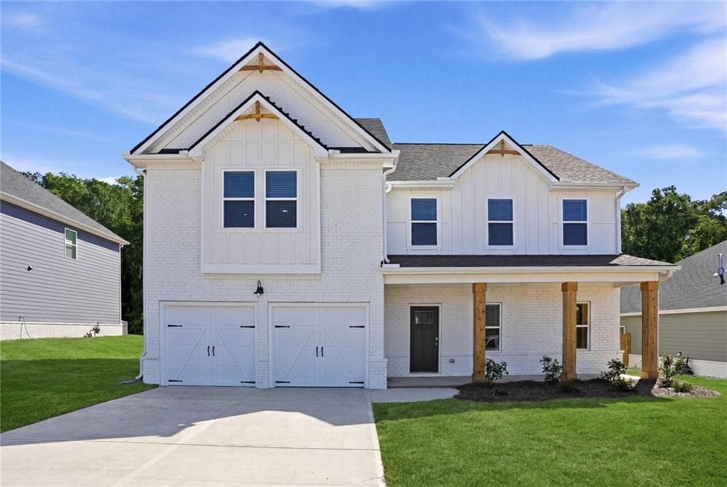 4 bedroom, 4 bathroom, 2,860 sq ft single family residence under contract at 371 Orwell Drive, Social Circle, GA 30025