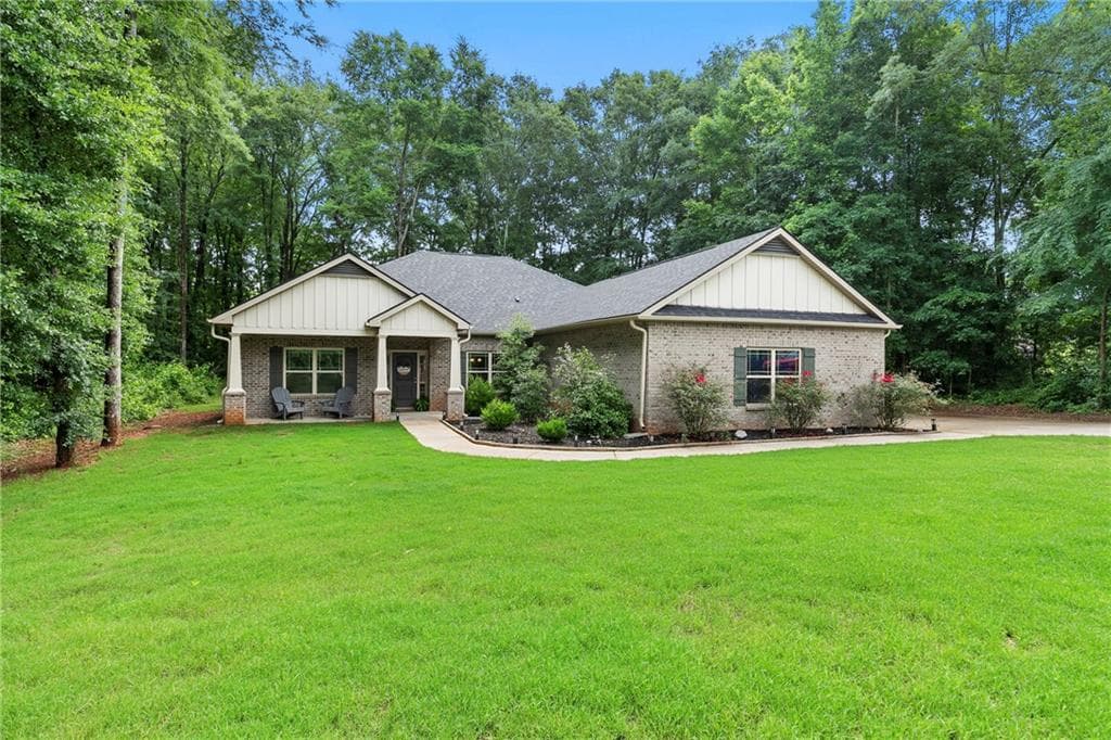 537 Forest Path