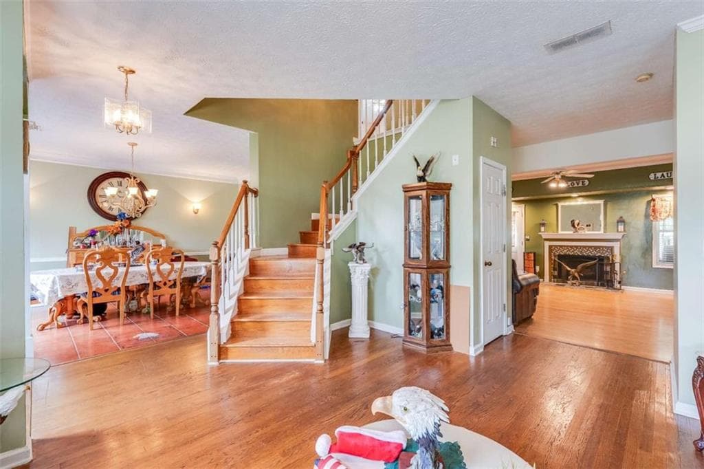 5 bedroom, 3 bathroom, 2,612 sq ft single family residence for sale at 4268 Wyndham Park Circle, Decatur, GA 30034 — photo 7