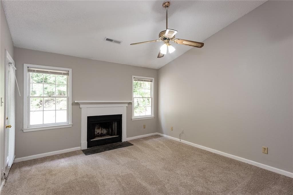 3 bedroom, 3 bathroom, 1,313 sq ft townhouse under contract at 1676 Winchester Way, Conyers, GA 30013 — photo 7