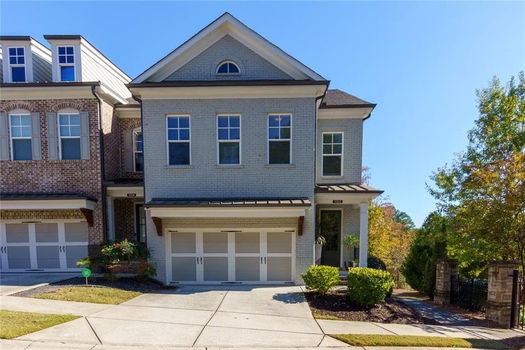 4 bedroom, 4 bathroom, 2,876 sq ft townhouse for sale at 1002 Towneship Way, Roswell, GA 30075