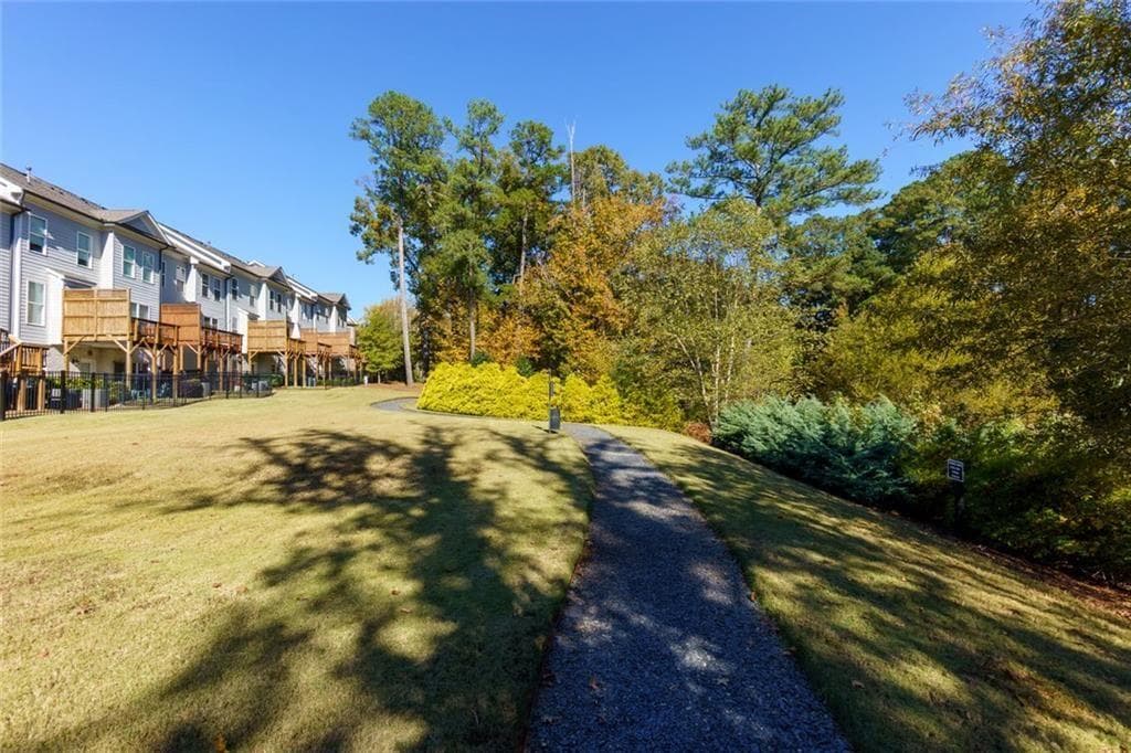 4 bedroom, 4 bathroom, 2,876 sq ft townhouse for sale at 1002 Towneship Way, Roswell, GA 30075 — photo 3
