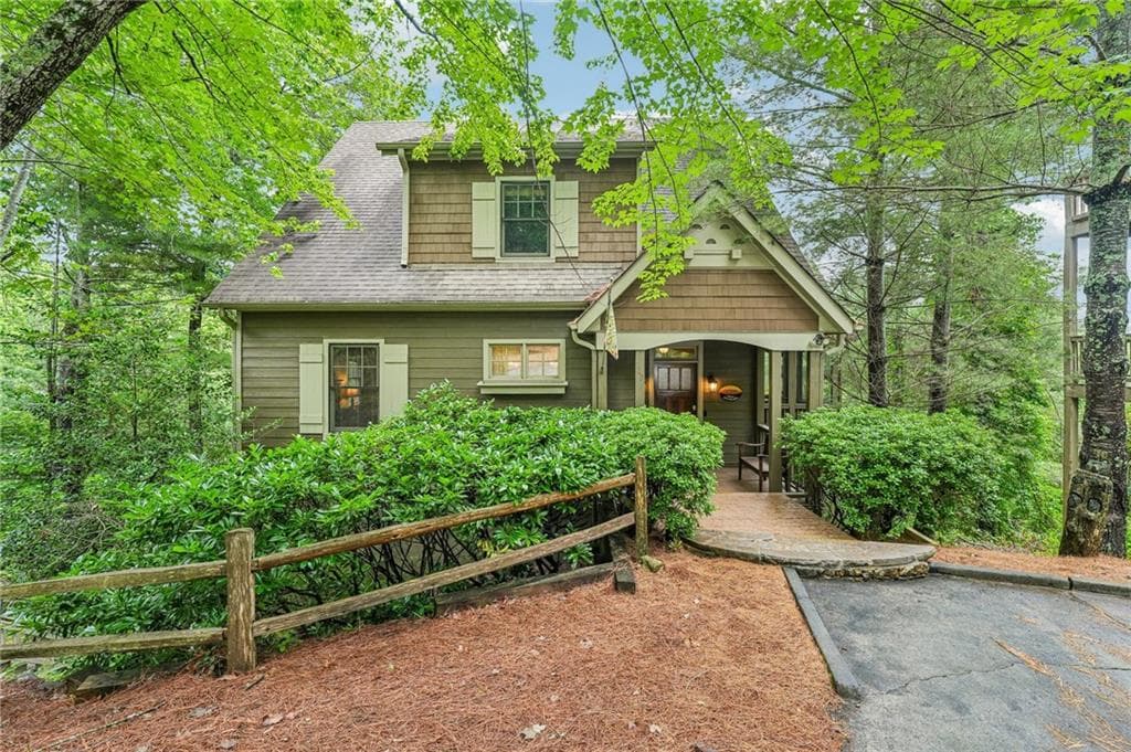 5 bedroom, 5 bathroom, 2,823 sq ft single family residence for sale at 14 Laurel Ridge Way, Big Canoe, GA 30143 — photo 2